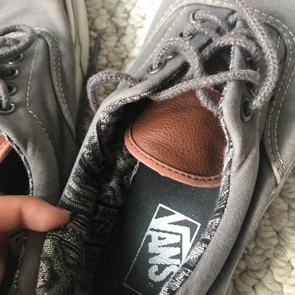 grey vans - Picture 7 of 7